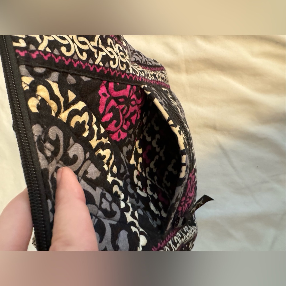 Vera Bradley Crossbody Pocketbook - Picture 7 of 10